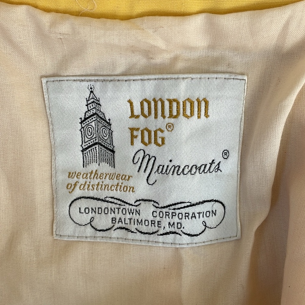 Vintage Yellow London Fog Maincoats SZ 12 Reg Button Close 2 Pocket Collar Lined - Picture 9 of 12